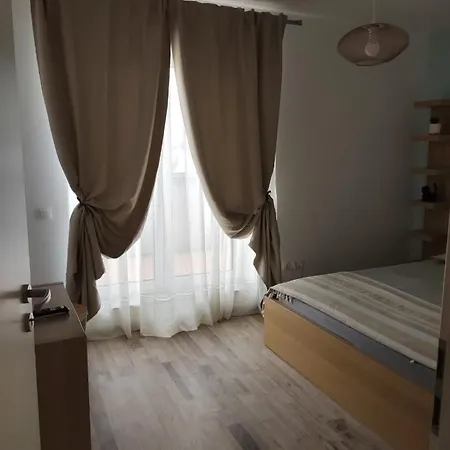 Studio Intim Ideal 4 Adulti *