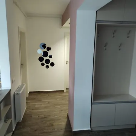 Studio Intim Ideal 4 Adulti